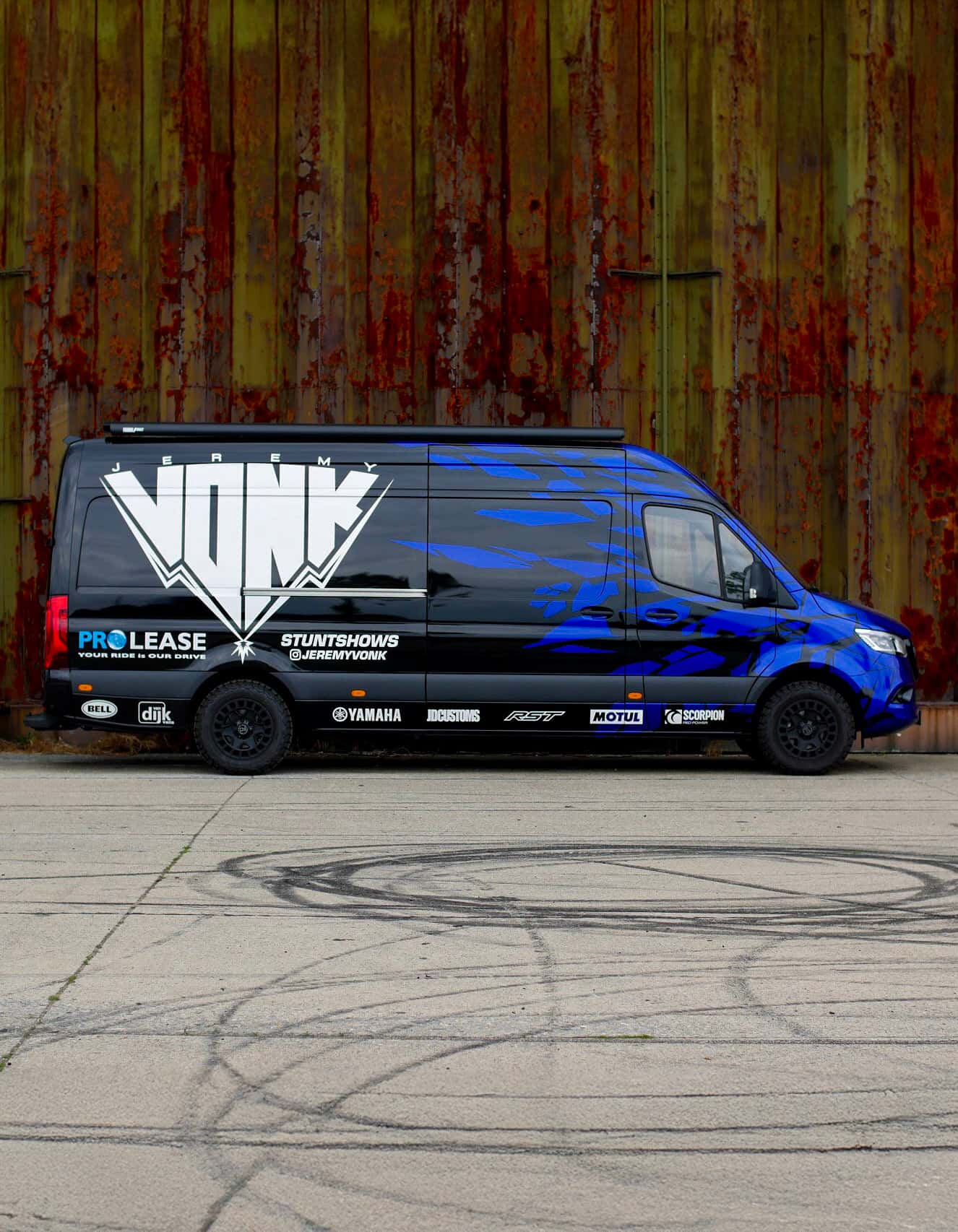 Signage & Graphics